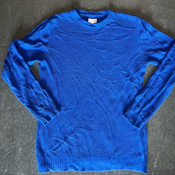 Gorgeous Color Royal Blue Sweater - Picture 2 of 4